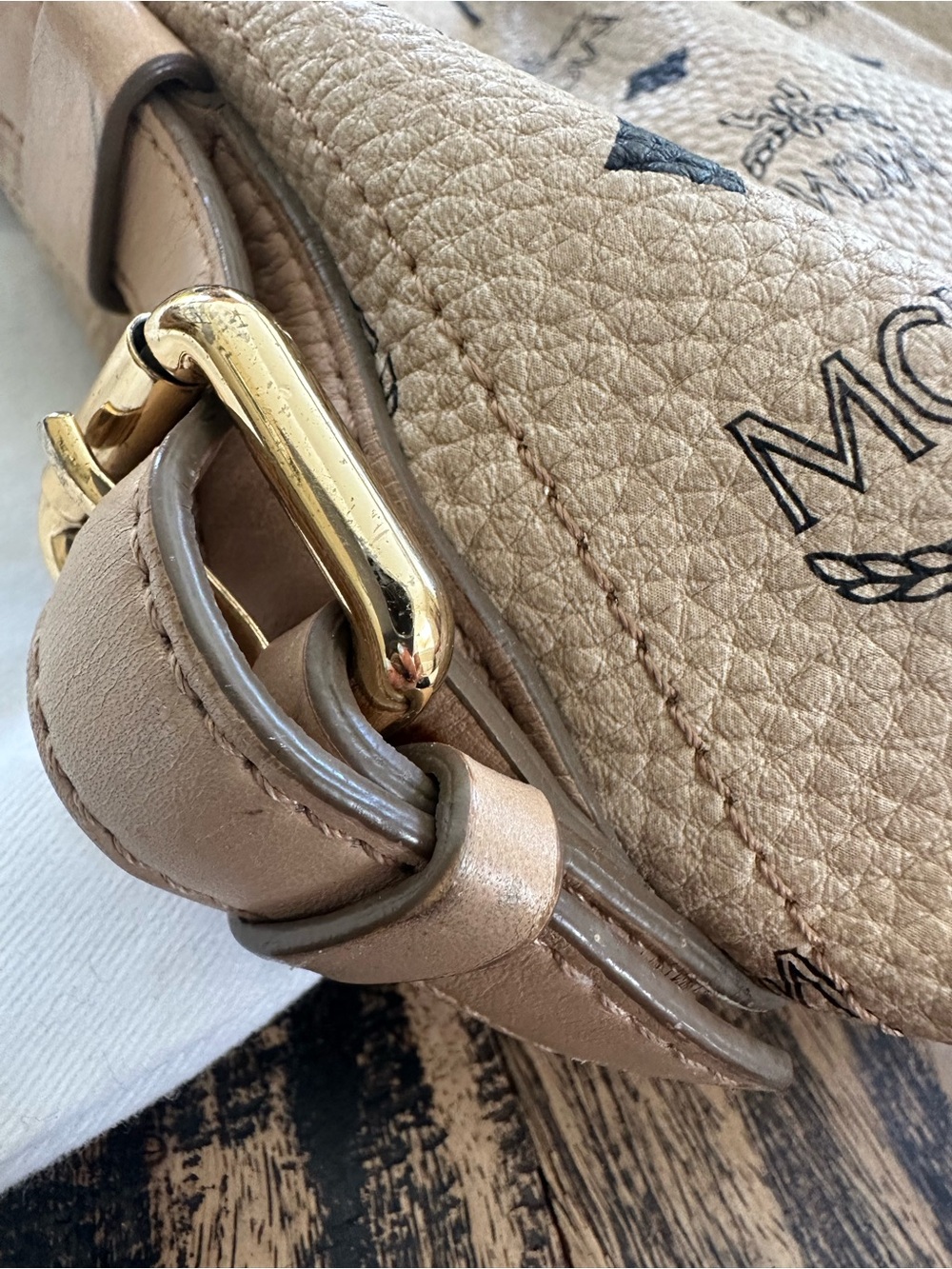 MCM Visetos Signature Beige HOBO Bag - Picture 6 of 15